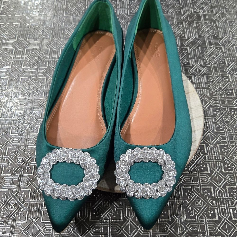 🐢 ASOS Women’s Green Satin Jewel Detail Flats Size 7 So Cute!